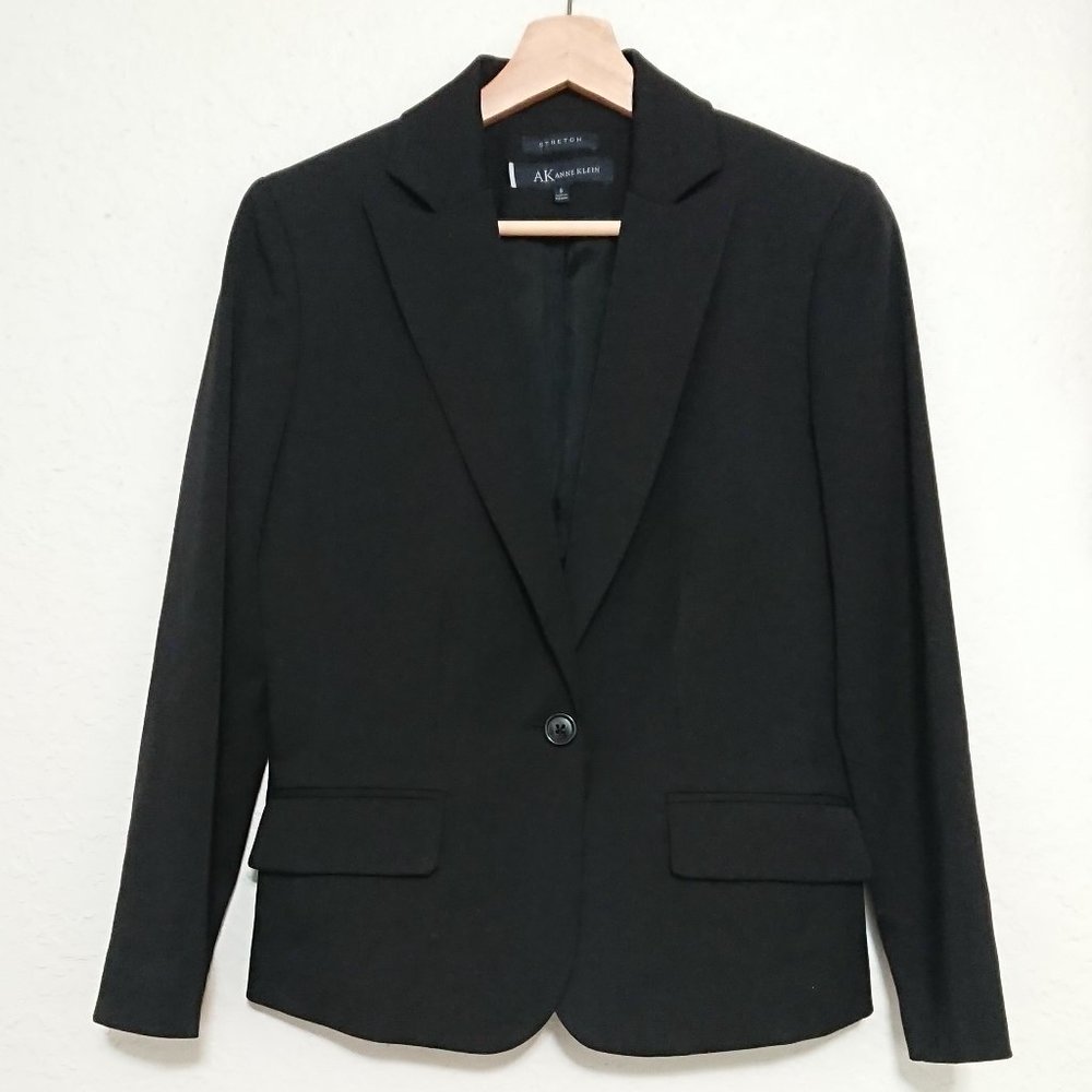 Anne Klein one button black blazer 6